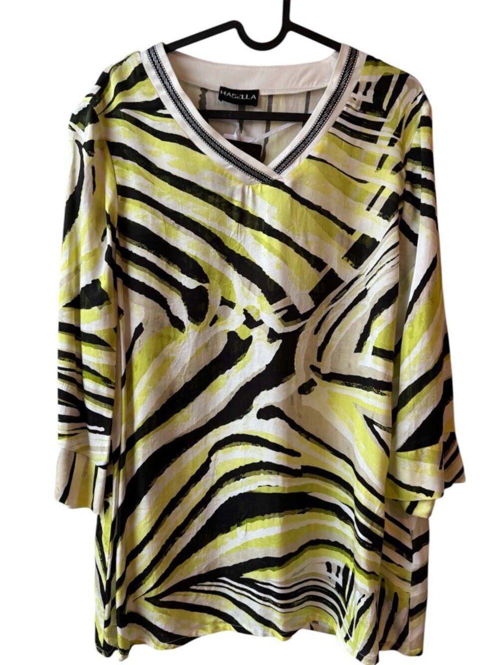 NWT Habella Abstract Print Blouse – US 12 – 100% Viscose – Danish Brand
